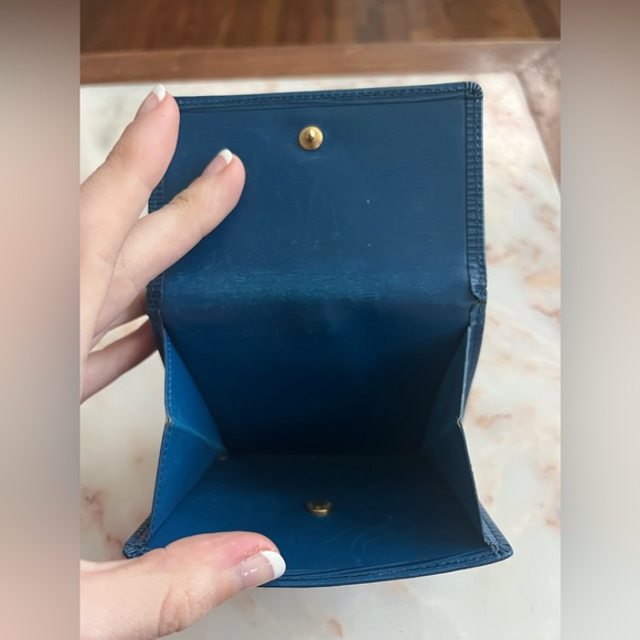 Louis Vuitton Epi Blue Tassil Leather Elise Bifold Wallet MI0962 - Picture 9 of 16